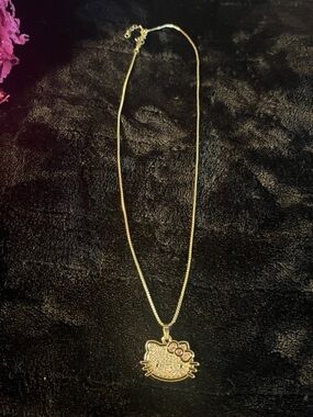 Gold Hello Kitty Crystal Pendant Necklace